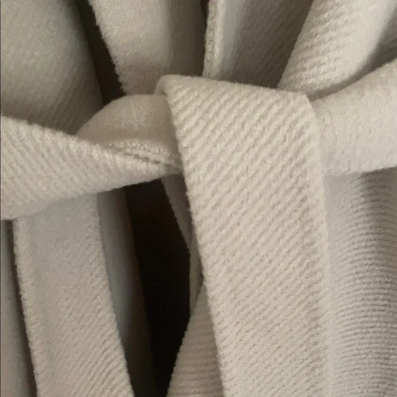 Lafayette 148 New York Beige Belted Coat - Picture 4 of 8